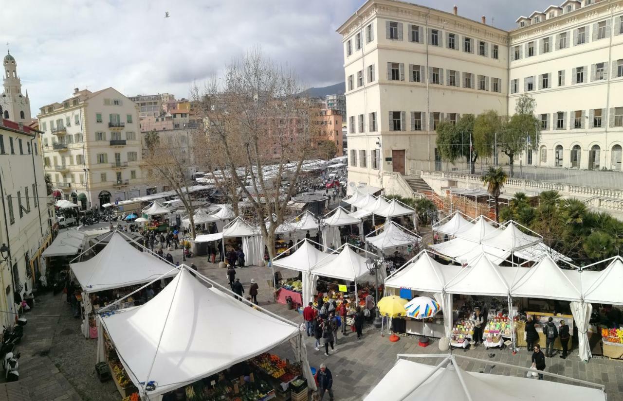 Homeholidaysanremo - Palace 外观 照片
